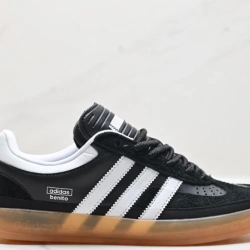 Adidas x Bad Bunny baskets Gazelle