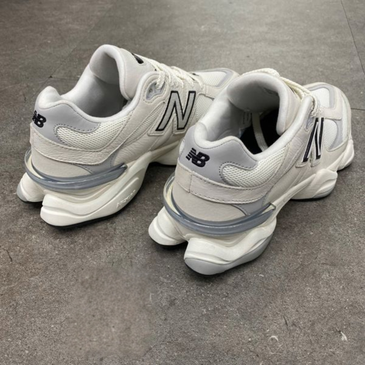 New Balance baskets 9060 Moonbeam – Image 7