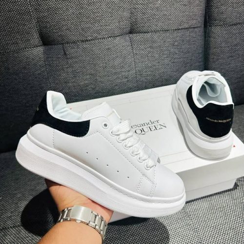Alexander McQueen Oversized Sneakers "black and white"