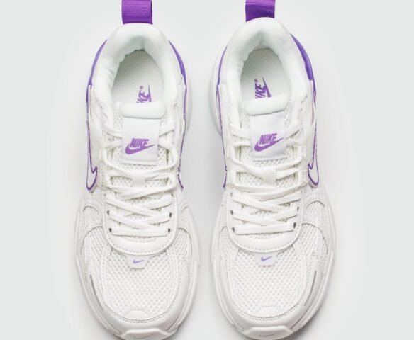Nike V2K Run "White/Violet" – Image 2