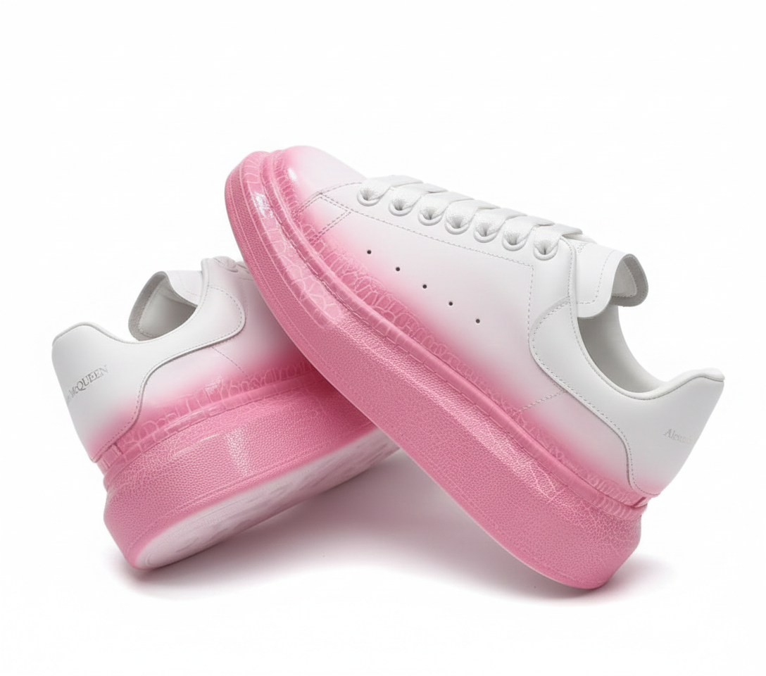 Alexander McQueen Oversized Sneaker "Sugar Pink" – Image 4