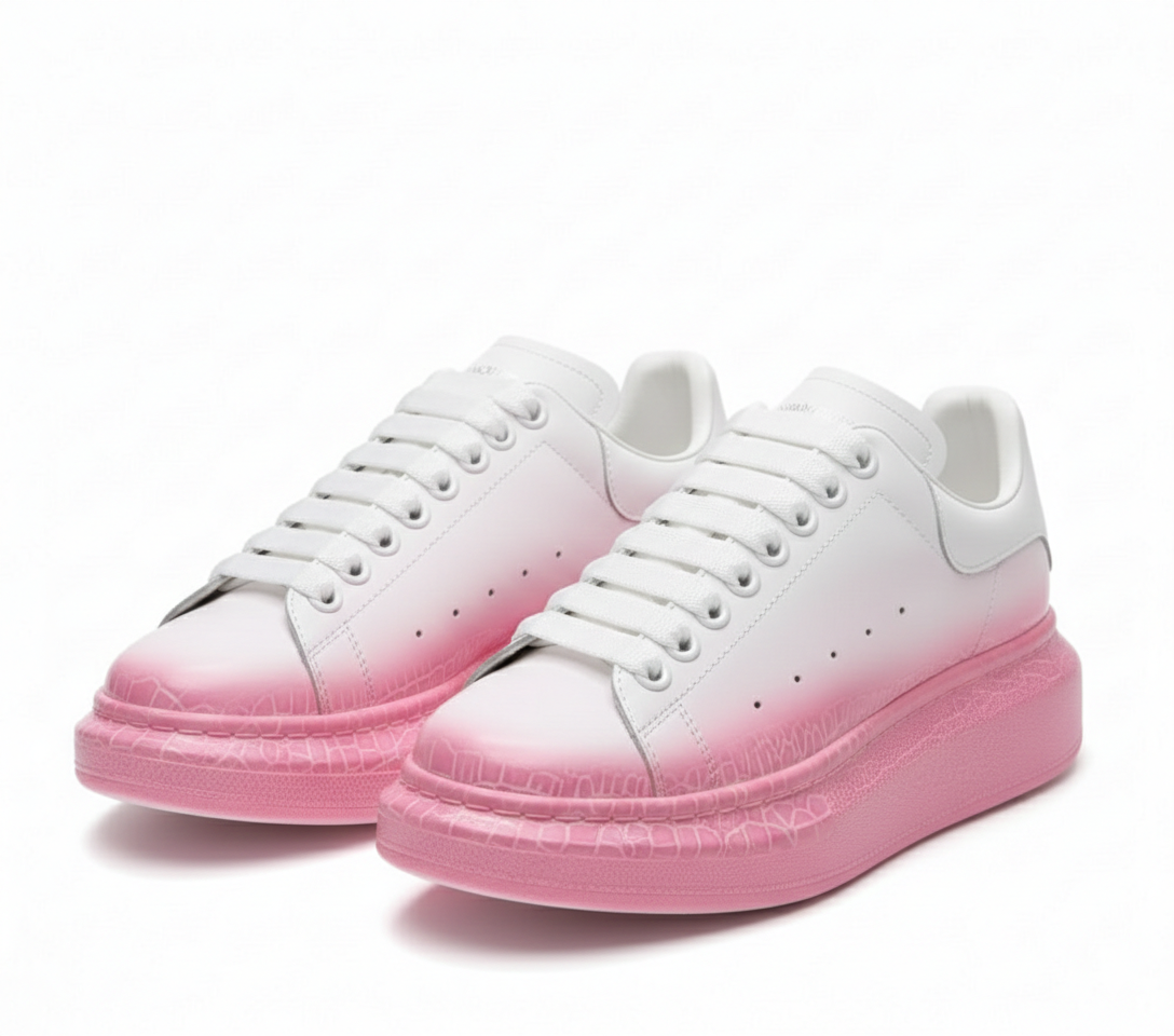 Alexander McQueen Oversized Sneaker "Sugar Pink" – Image 2