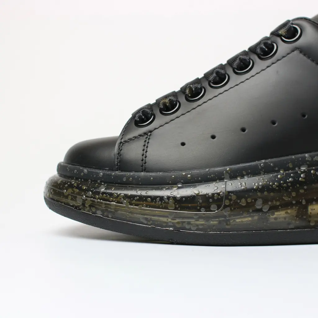 Alexander McQueen Oversized Black Bubbles – Image 2