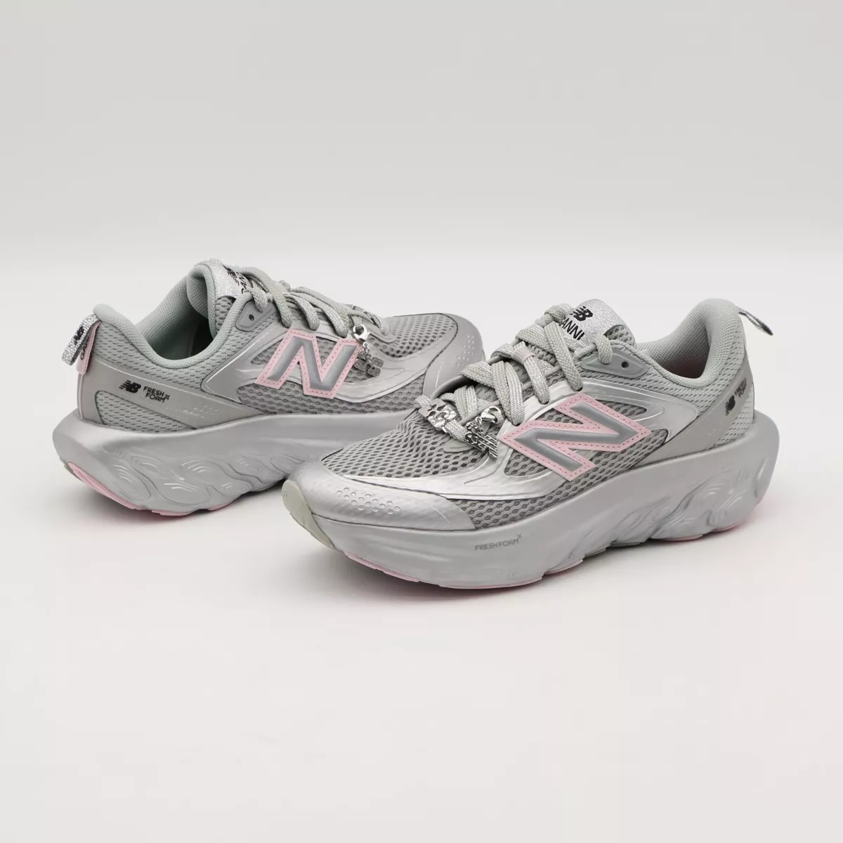 GANNI x New Balance Fresh Foam Trainer 'Silver Metallic Pink'. – Image 4